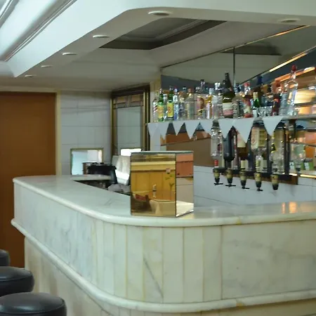 Hotel Konuklar *
